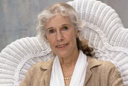 Frances Sternhagen